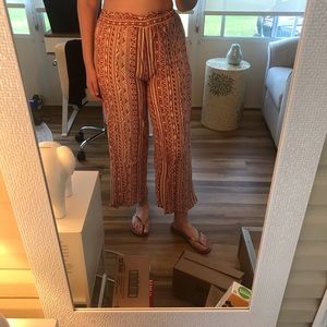 Cropped high waisted pants-brand forever 21